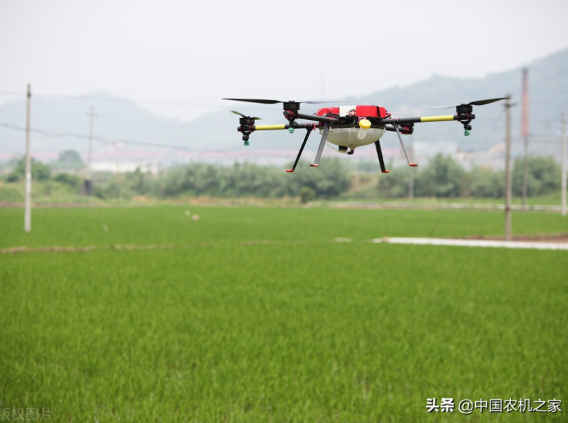 無人飛機(jī)在果園植保中的技術(shù)路線越來越成熟
