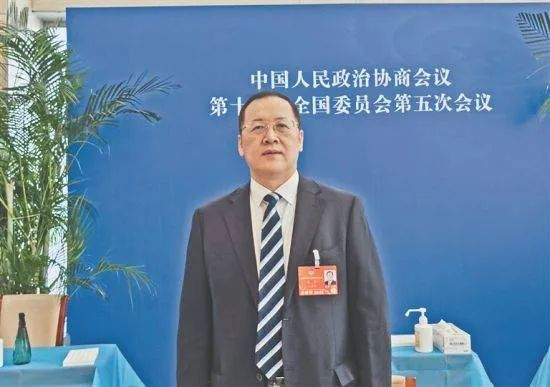 全國兩會(huì)代表呼吁：建設(shè)國家級(jí)高端智能農(nóng)機(jī)先導(dǎo)區(qū)