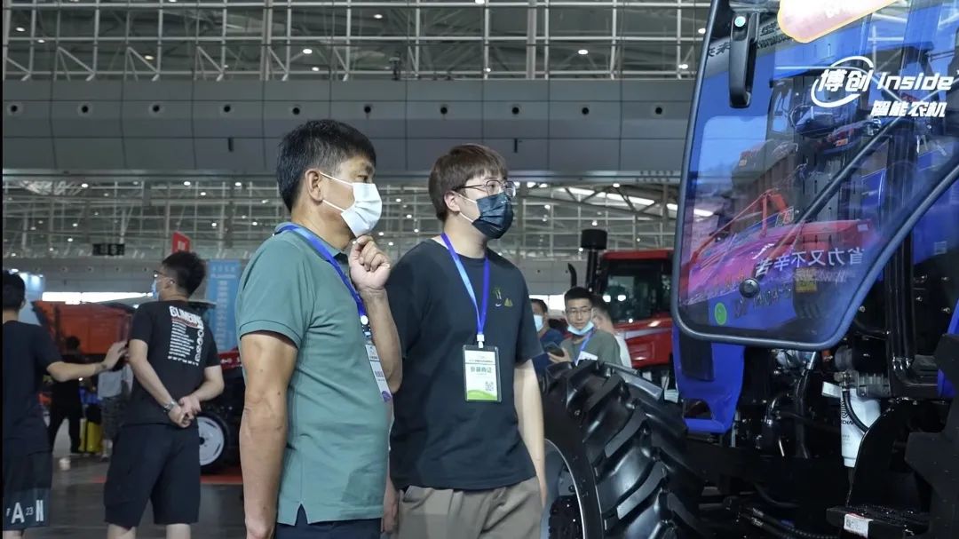 智能農機落地新疆，交卷！